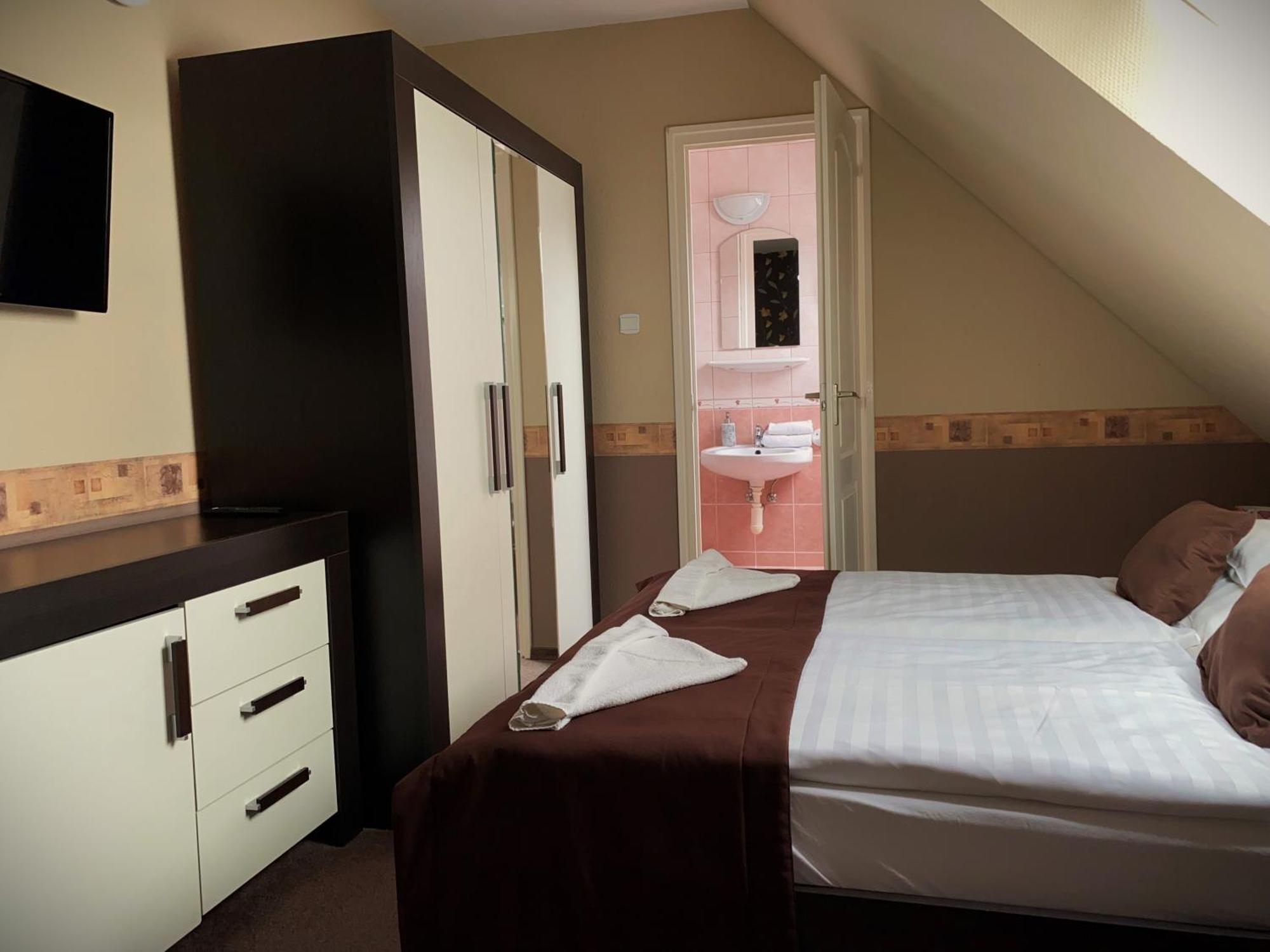 Kék Lagúna Wellness Apartmanok Egerszalók Exterior foto